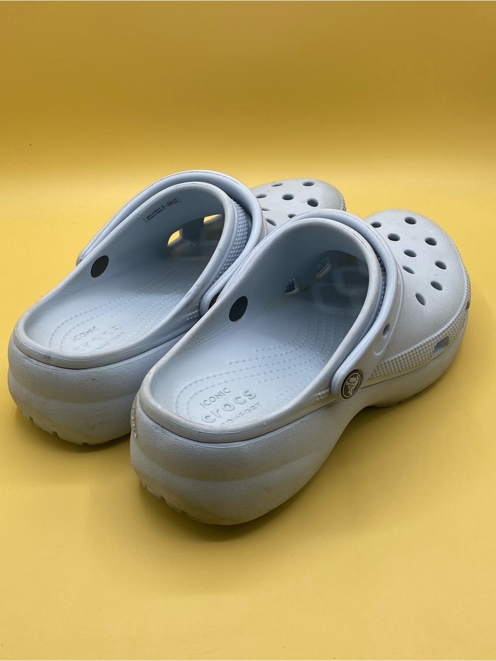 CROCS Classic Clog - Pale Blue - Picture 2 of 4